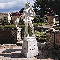 statue of David replica